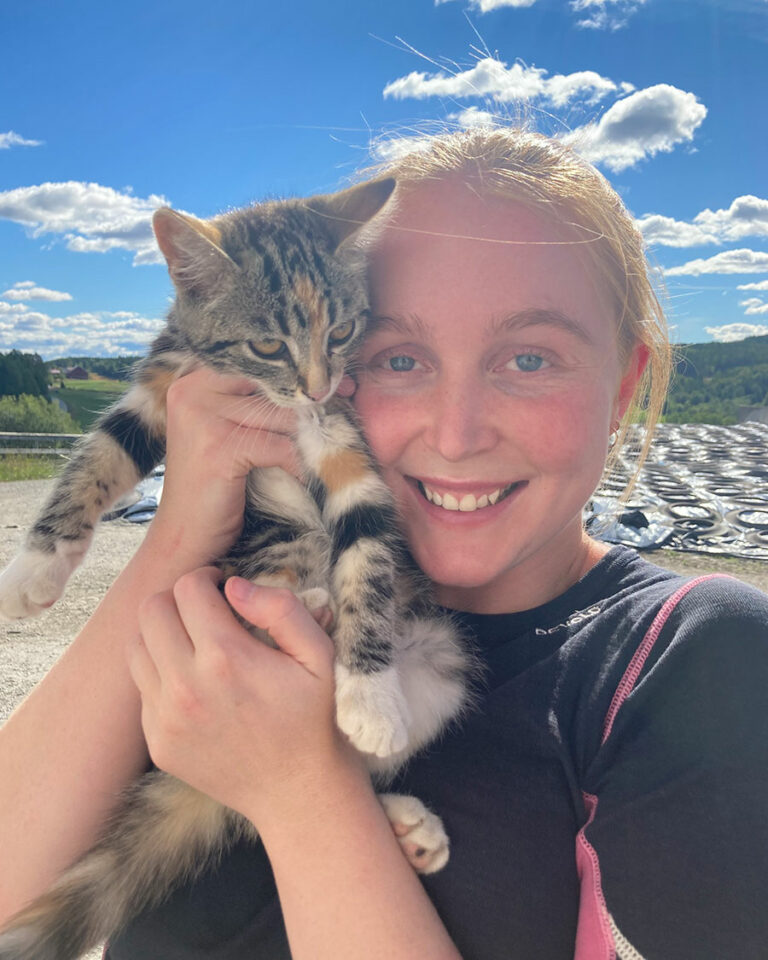 nikoline, veterinærstudent, katt, lillehammer